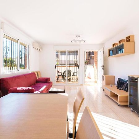 Beautiful apartment in Oropesa del Mar with 2 Bedrooms&Outdoor swimming pool Buitenkant foto